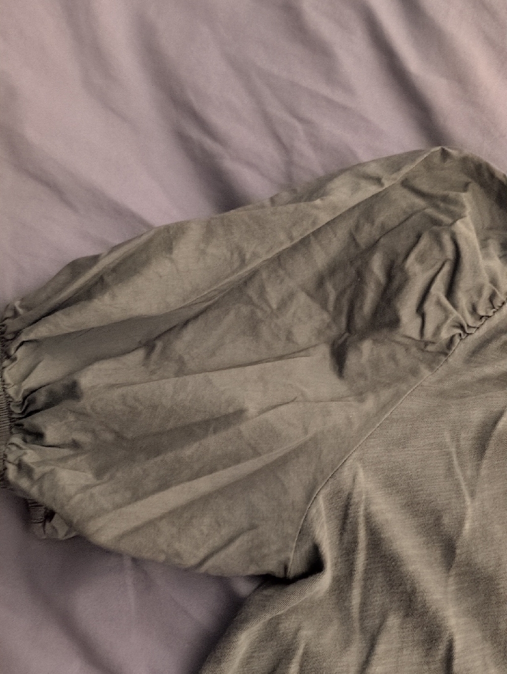 Olive Green Puff Sleeve Top Size M - Picture 3 of 14